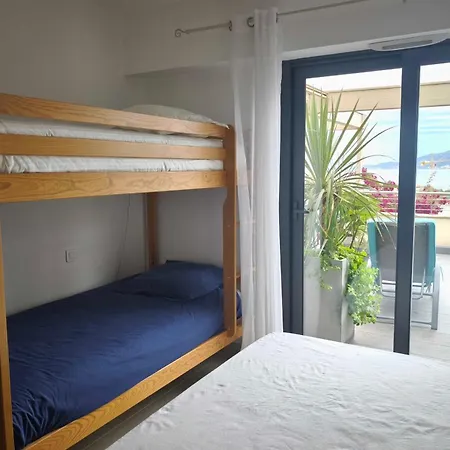 With Terrace Close To The Апартаменты