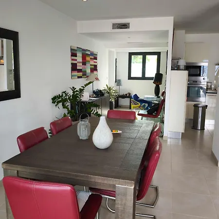 With Terrace Close To The Appartamento