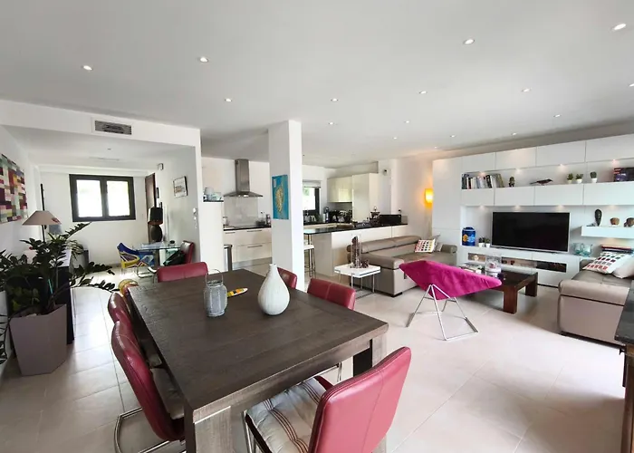 With Terrace Close To The Grosseto-Prugna